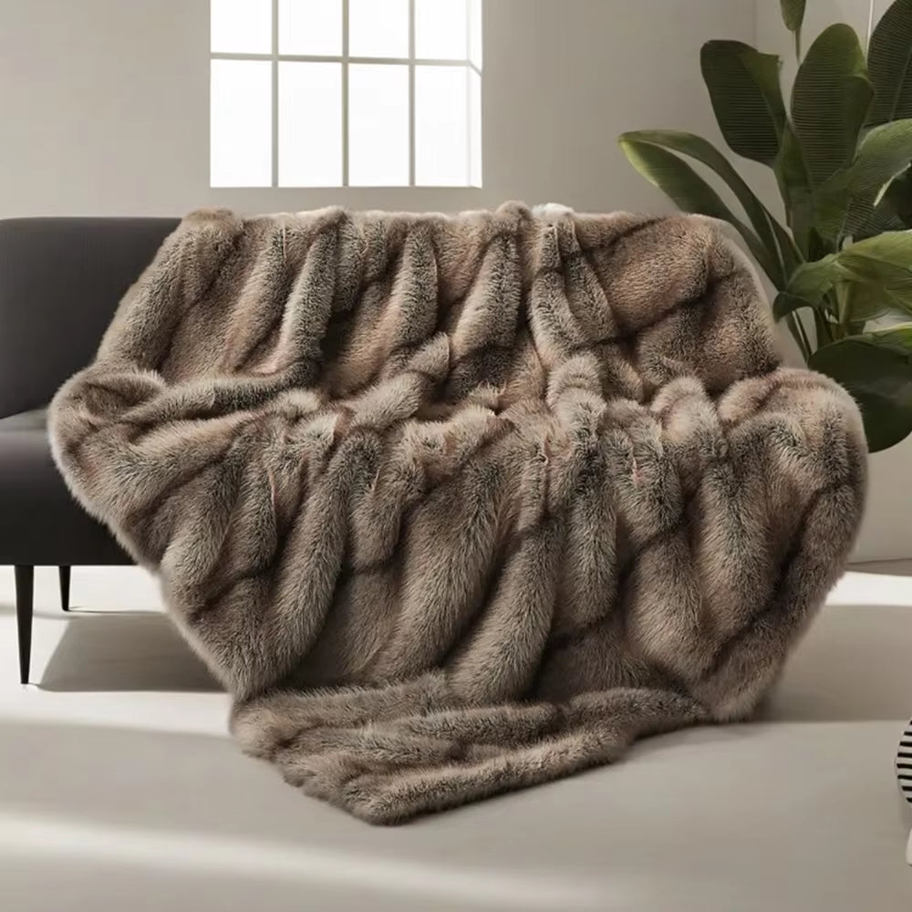 High-End Faux Fur Blanket - Elegant Plaid Design for Beds and Sofas