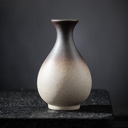 Mini Japanese Ceramic Vase for Home Decoration