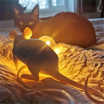 Creative Nordic Resin Mouse Desk LED Night Lamp