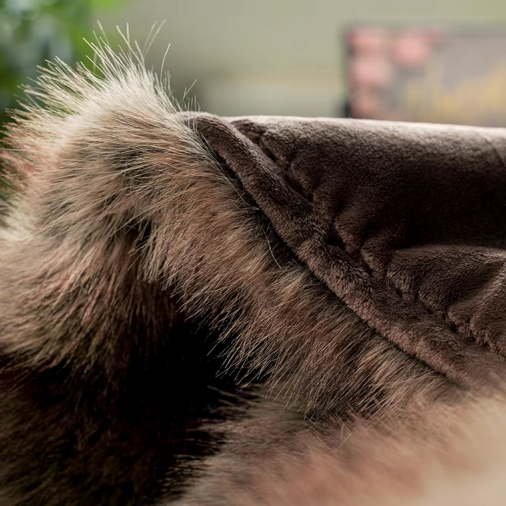 High-End Faux Fur Blanket - Elegant Plaid Design for Beds and Sofas