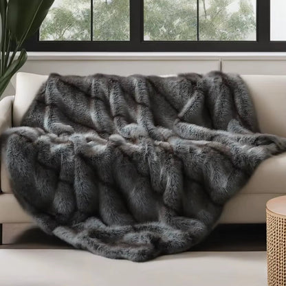 High-End Faux Fur Blanket - Elegant Plaid Design for Beds and Sofas